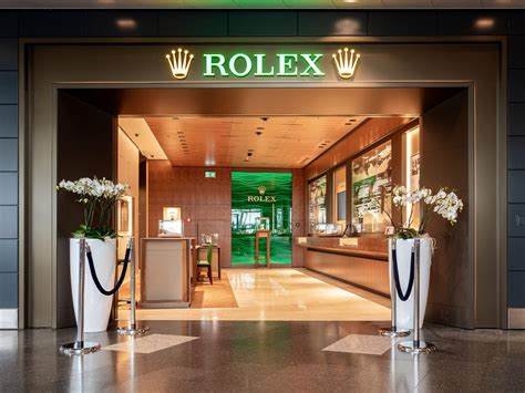 rolex venice airport|venice airport food stores.